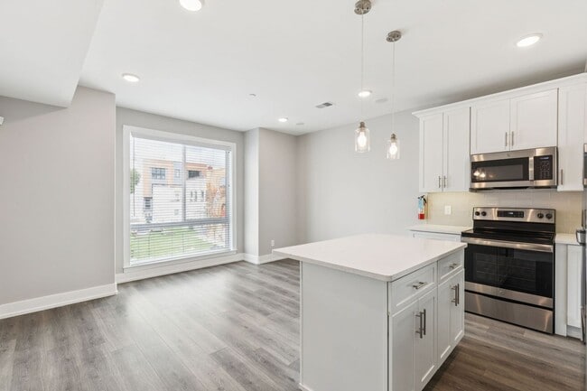 Photo - Chic 2-Bedroom Rental with Stunning Roofto...