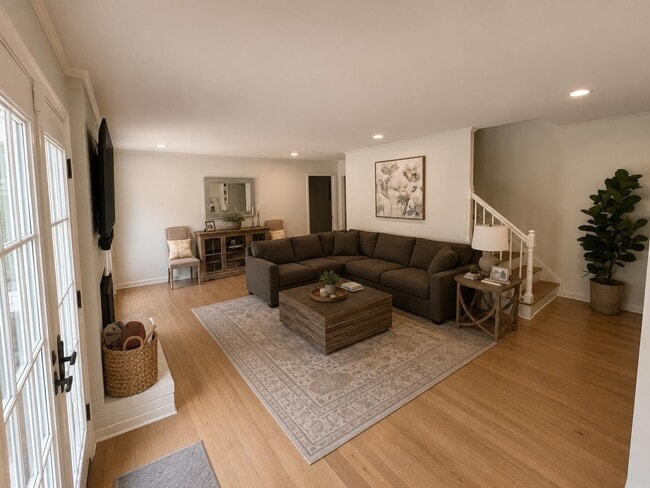 Photo - 6680 Corsica Dr