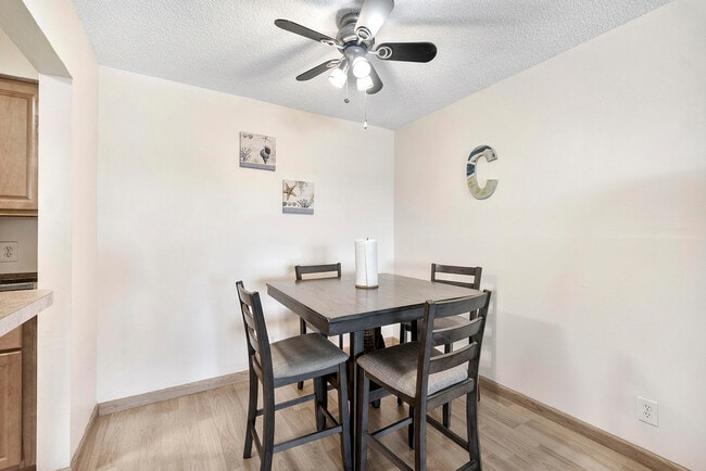 Photo - 125 Shore Ct Unit 304a