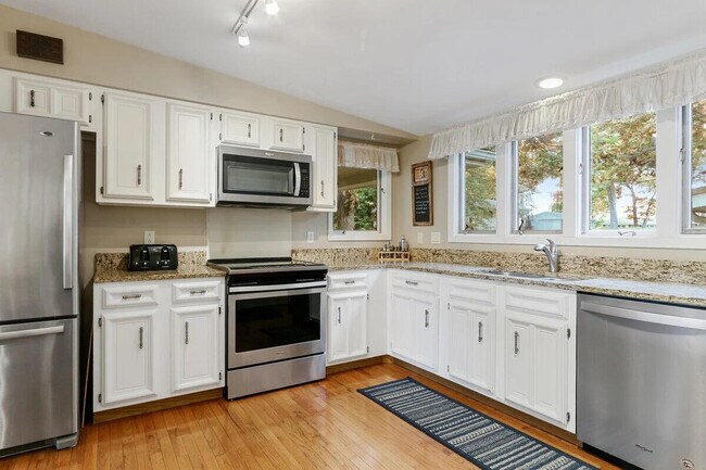 Photo - 40507 91st St