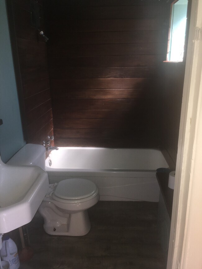 Photo - 151 W 4th Ave Unit 7