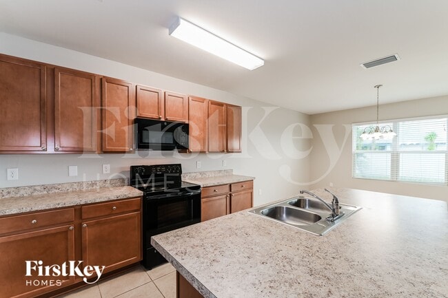 Photo - 614 SW 25th Ln