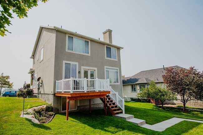 14233 Adobe School Dr