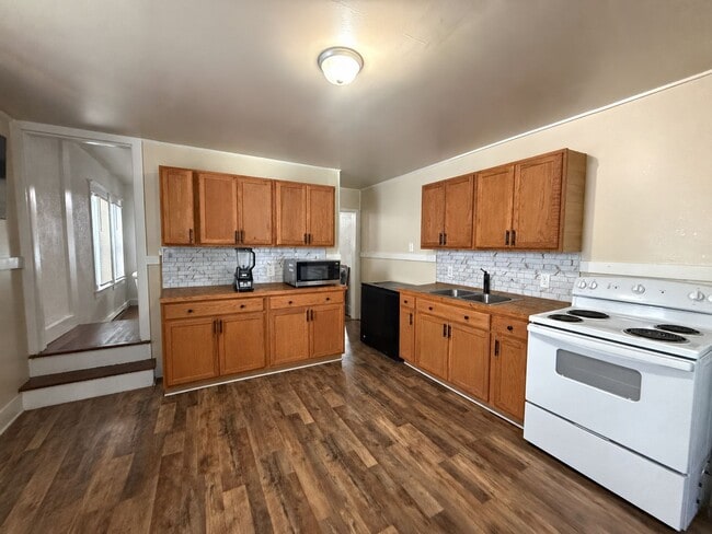 Photo - 35-37 N 3rd St Unit 35 N 3rd Street