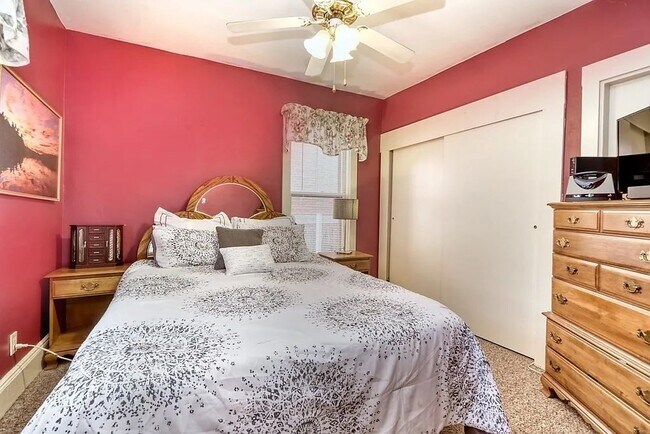 Photo - 491 Central St Unit 1