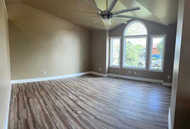 Photo - 5 bedroom in Briarwood - Water/Sewer/Trash PAID