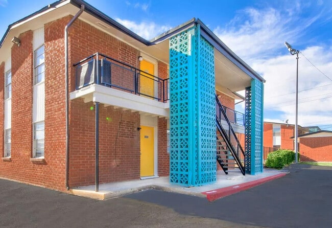 Bradford Square Apartments