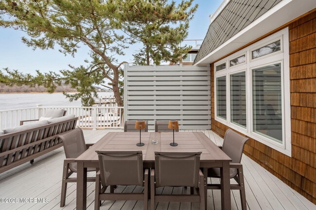 484 Ocean Ave