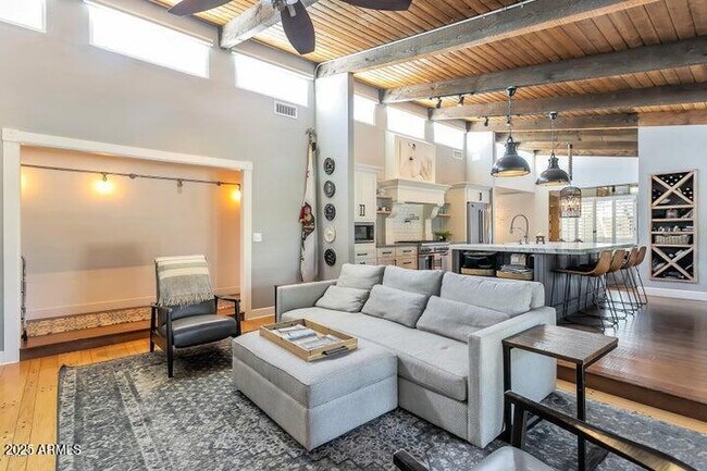 Photo - 12617 N 71st St