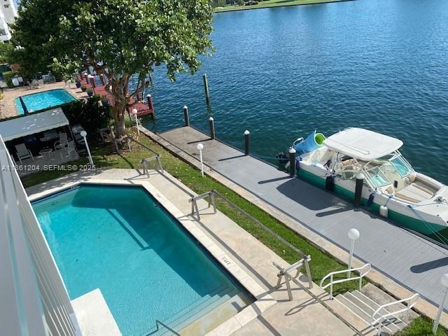 Photo - 9250 W Bay Harbor Dr Unit 3B