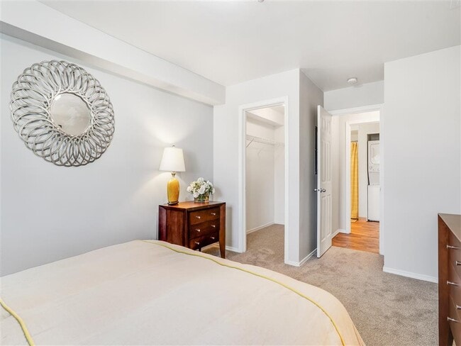 Altamont Summit Apartment Homes