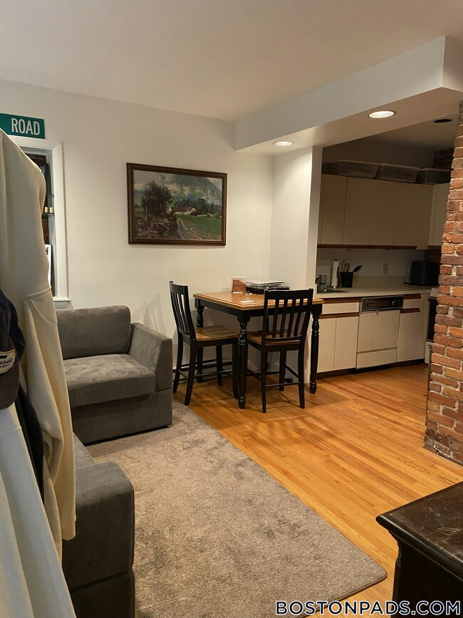 Photo - 38A Charter St Condo Unit 3