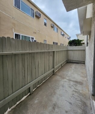 Photo - 10138 Palms Blvd