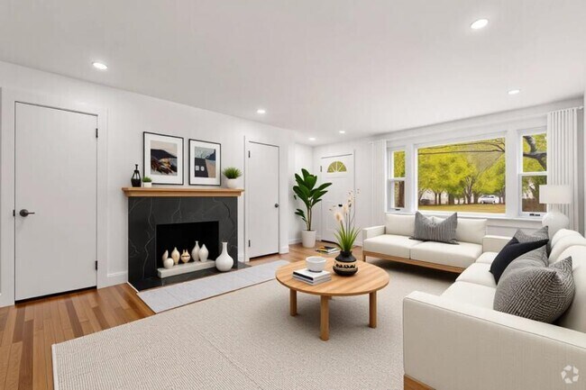 Building Photo - 4 bedroom in Newton MA 02461 Unit B Rental