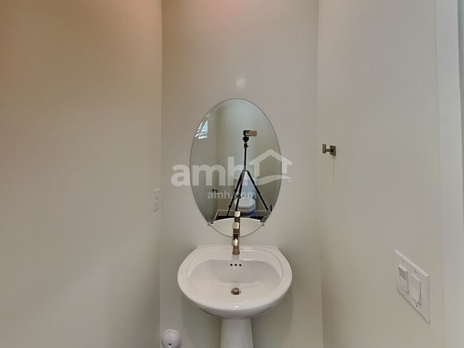 Photo - 3427 N Delta St