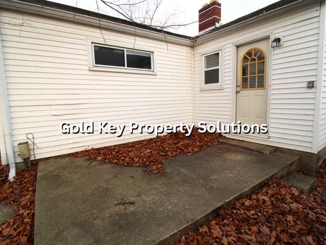 Photo - 3 Bed 1 Bath Home with Central Air and Basement (SECTION 8 APPROVED)