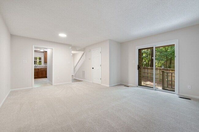 Photo - WOW!! Prime location and quite living in Charming 2brd 2.5 bath townhouse