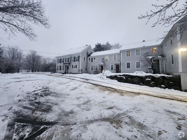 Building Photo - 347 Ridge Road Rental