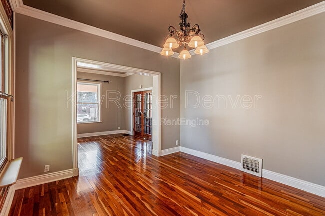Photo - 2105 W 31st Ave