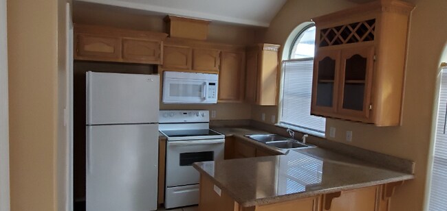 Photo - 1922 Upland Dr Unit 4