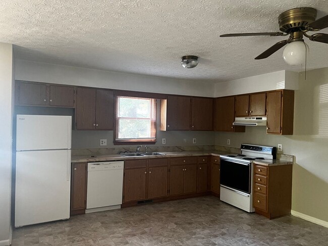 Photo - 924-926 Grand Arbre Dr Unidad 924