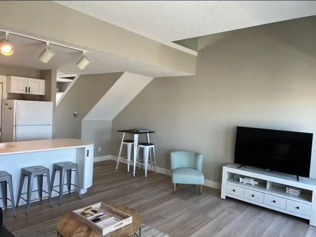 Photo - 116 Millpoint Dr Unit 116 Millpoint Dr.