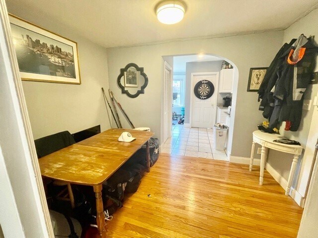 109 Salem St Unidad 4
