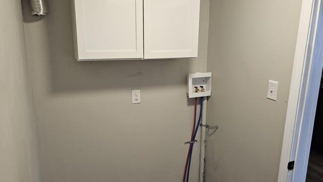 Photo - 126 W Scribner Ave