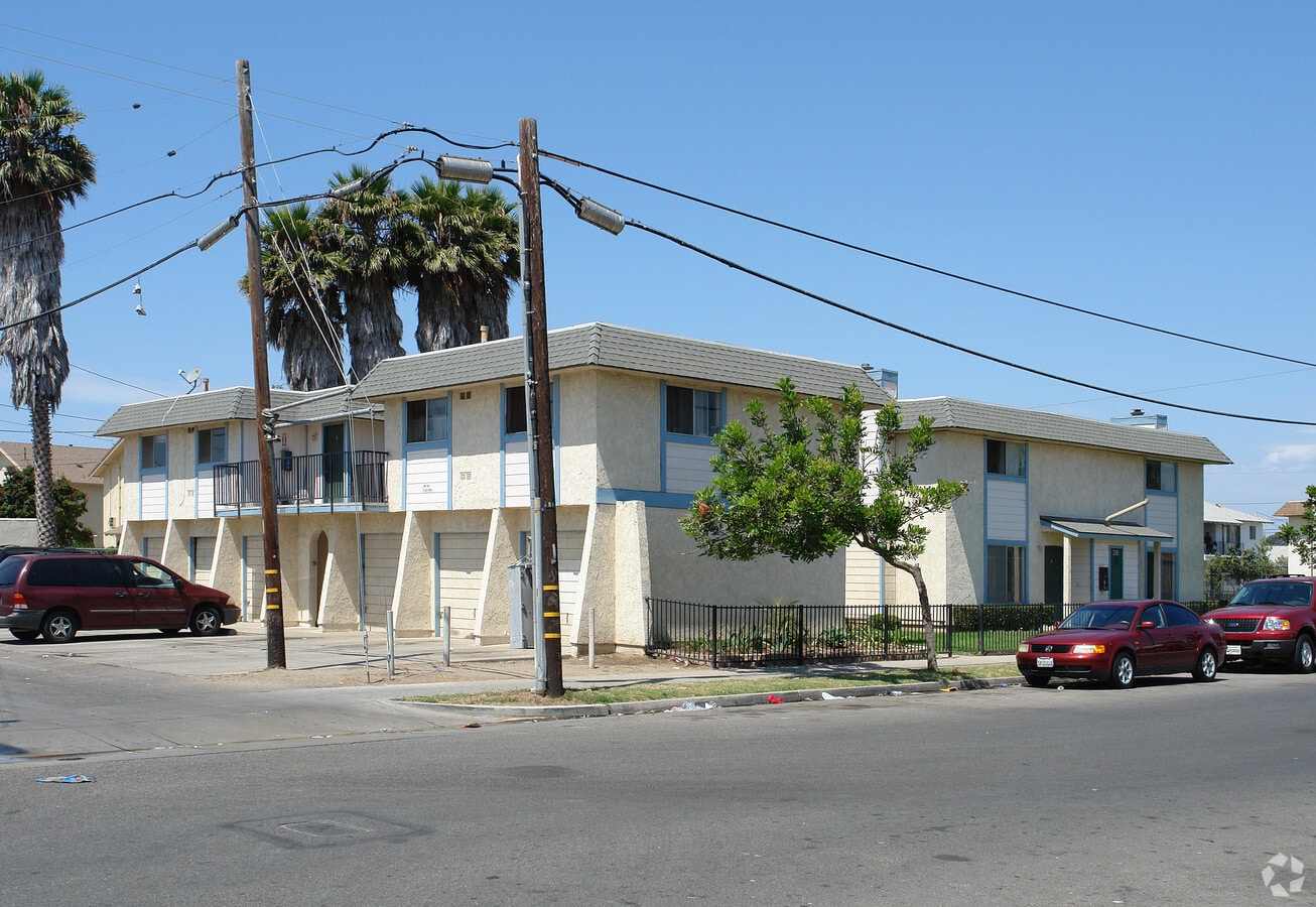 Photo - 200 Cuesta Del Mar Dr Apartments