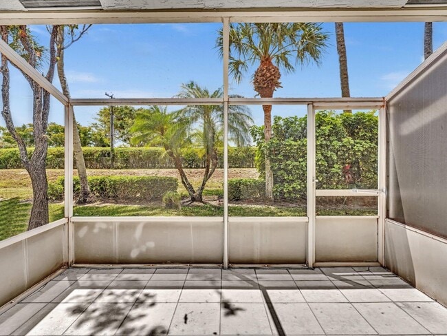 Photo - 6094 Lake Hibiscus Dr