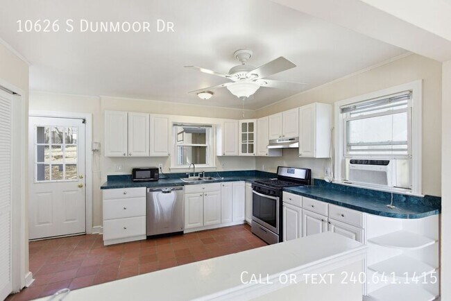 Photo - 10626 S Dunmoor Dr
