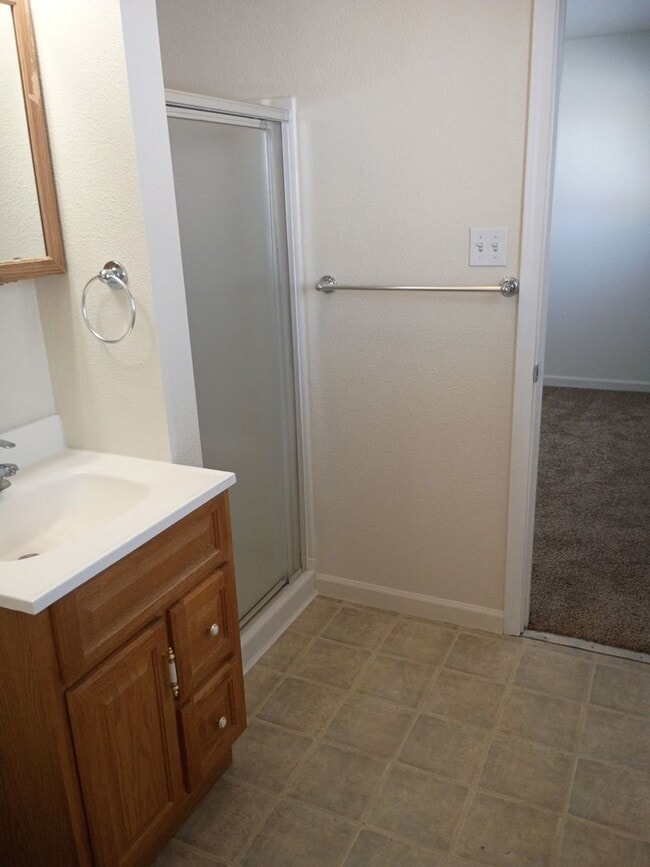 Photo - 3225 Lucerne Way