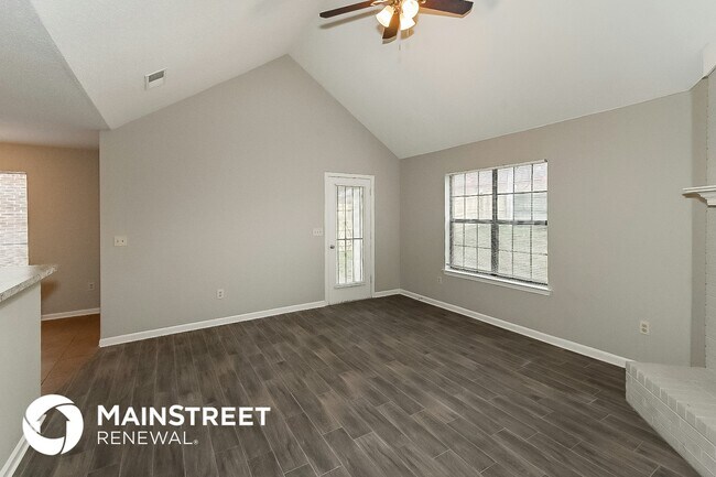 Photo - 5429 Kindle Creek Dr