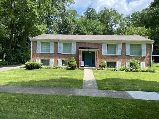 Photo - 807 Carrier Creek Blvd NE Unit 1