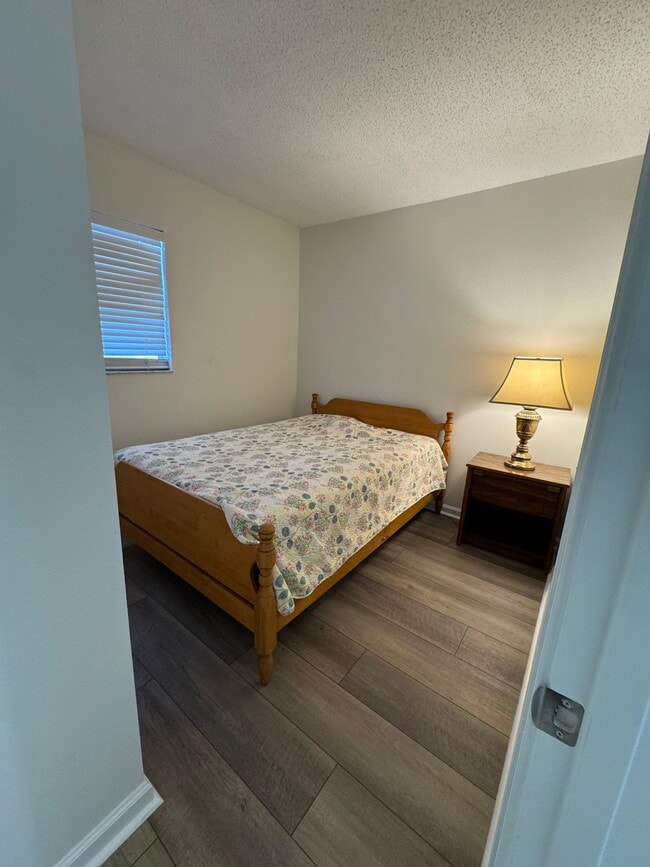 Photo - 8440 Old Post Rd Unit 102