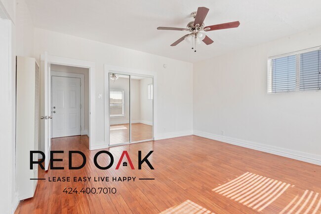 Photo - ~$200 OFF Each Month~ Absolutely Gorgeous ... Unidad 3