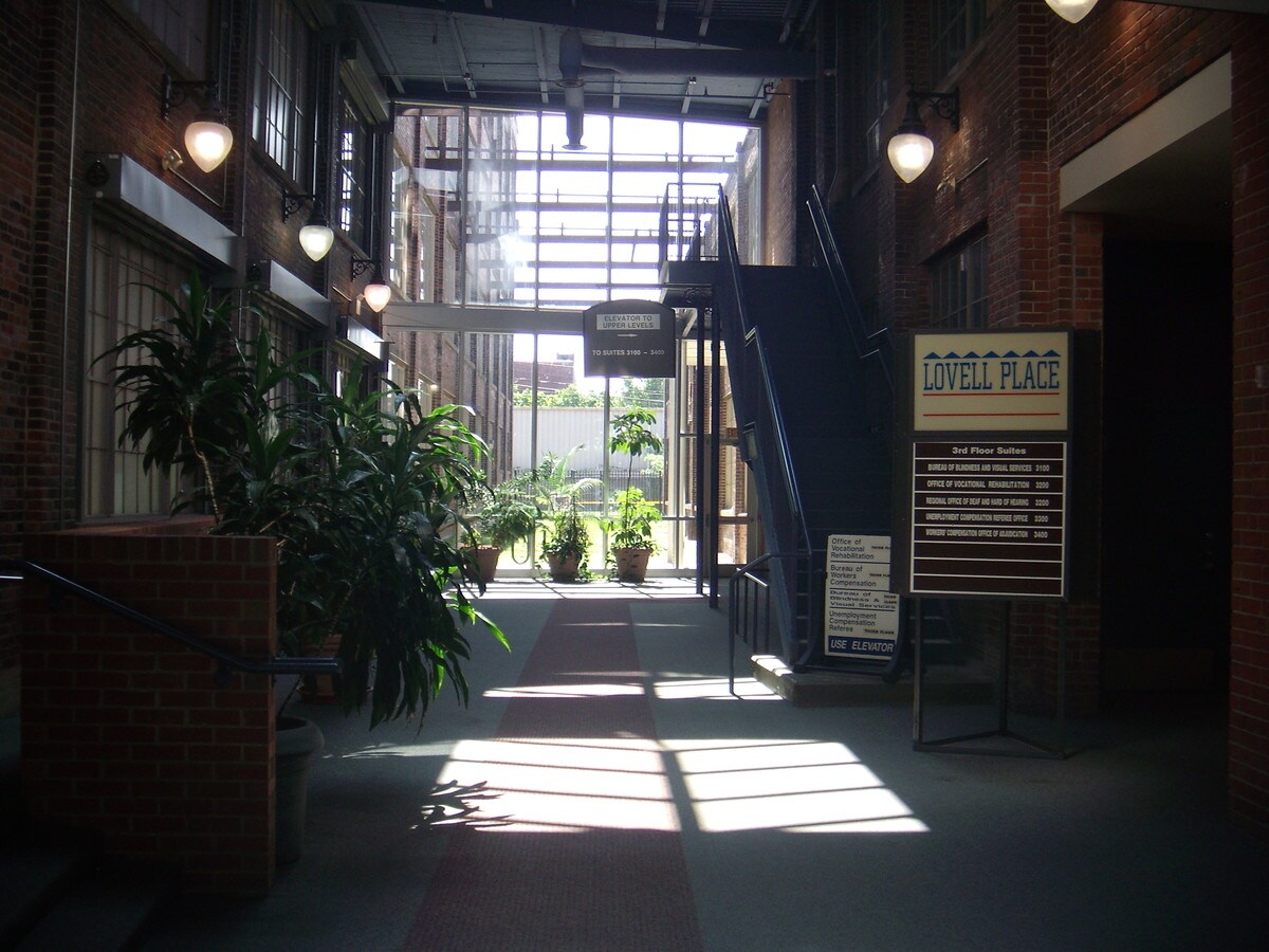 Atrium/entrance - Lovell Place