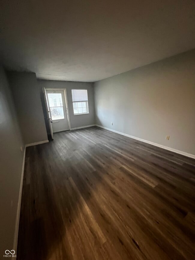 Photo - 1325 Millerwood Ct