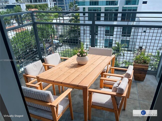 Photo - 350 NE 24th St Unit 608