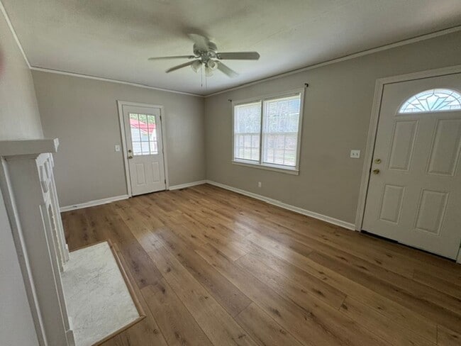 Photo - 245 Beechwood Cir
