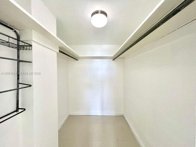 Photo - 9500 W Bay Harbor Dr Unit 2G