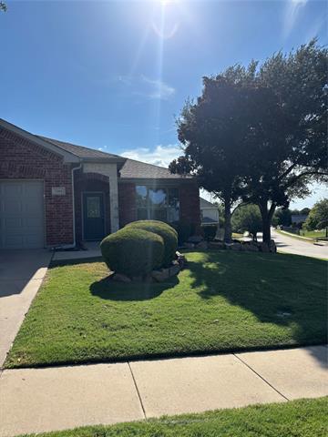 Building Photo - 1000 Prairie Heights Dr Rental