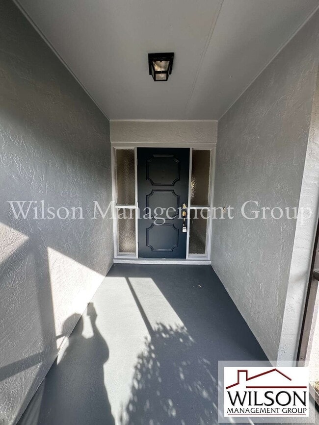 Photo - 2847 Bermuda Ave N