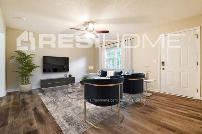 Photo - 145 Teal Pl