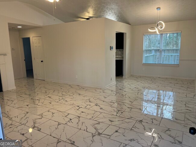 Photo - 507 Lakeshore Dr