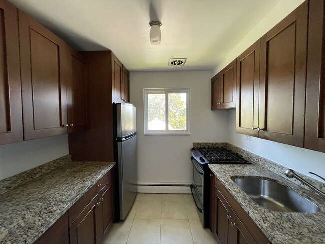 Columbia Pike Apartments