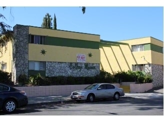 Photo - College Manor