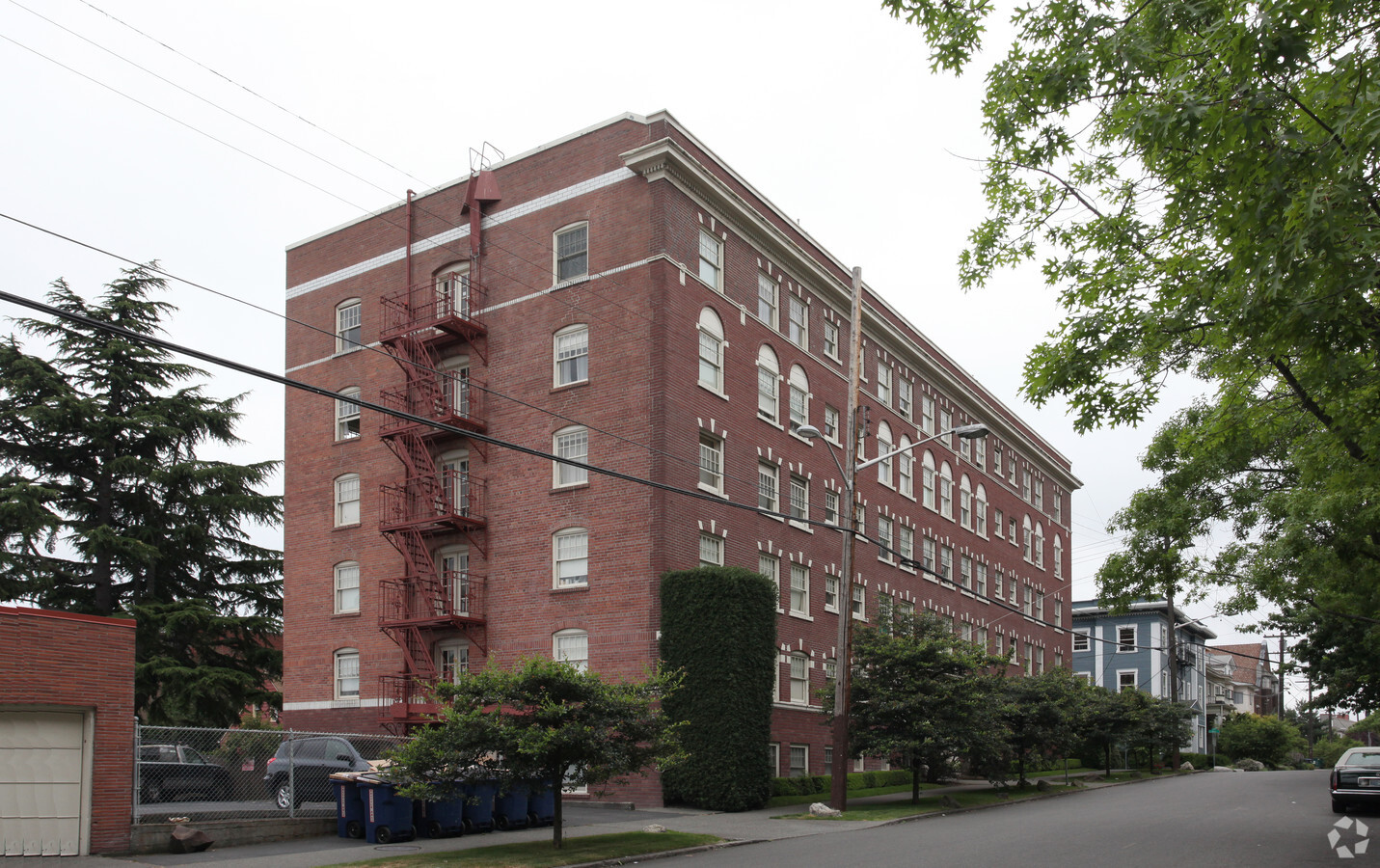 Photo - The Lenawee Apartments