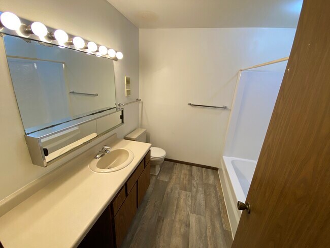 Hamlet 1 habitación - Baño - Versailles Apartments