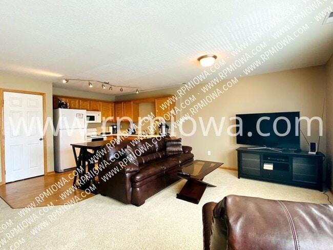 Photo - 8302 Westown Pkwy